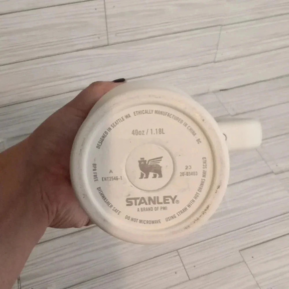 Stanley Dune quencher H2.0 flowstate tumbler matte 40z - Picture 3 of 6